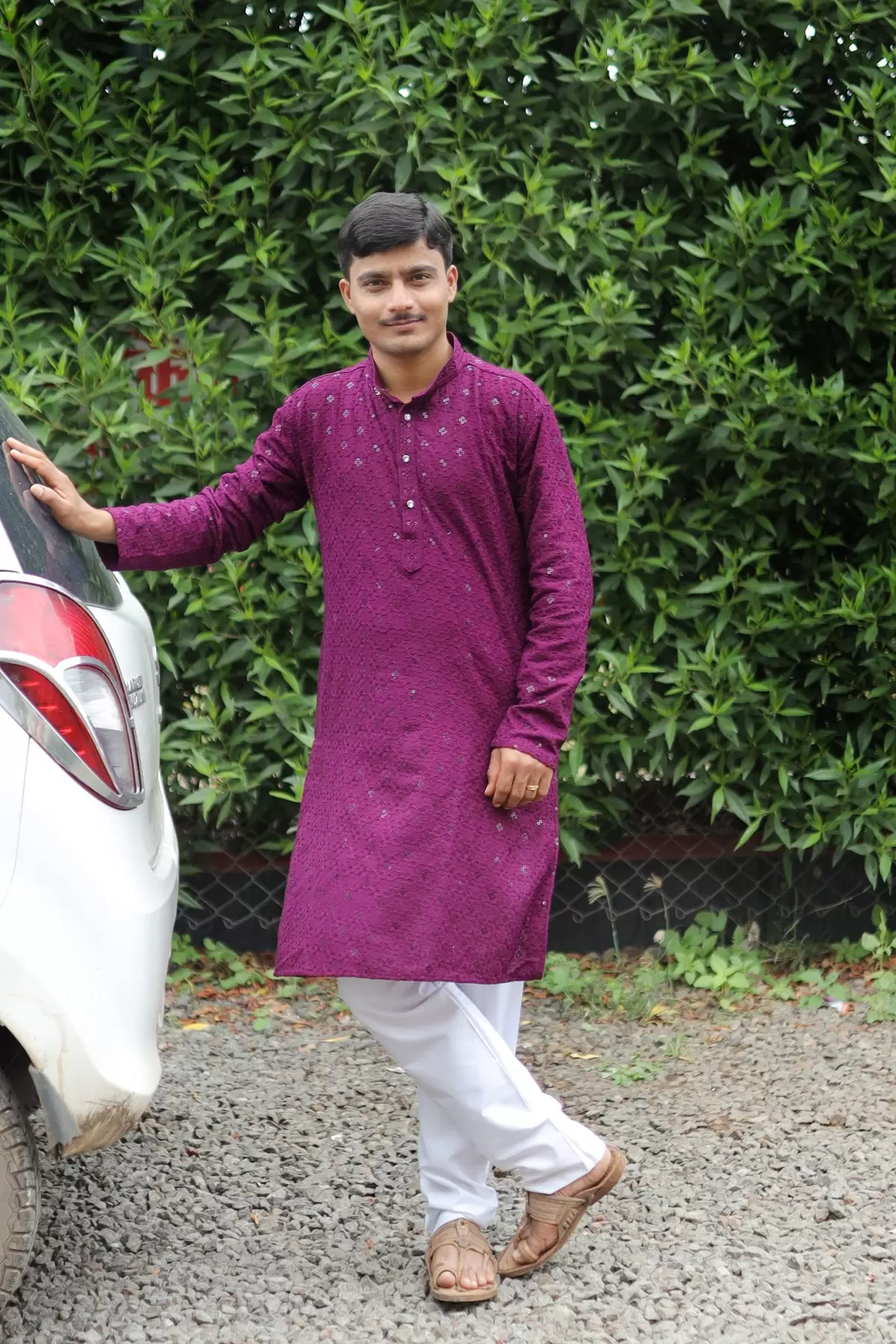 Groom Profile